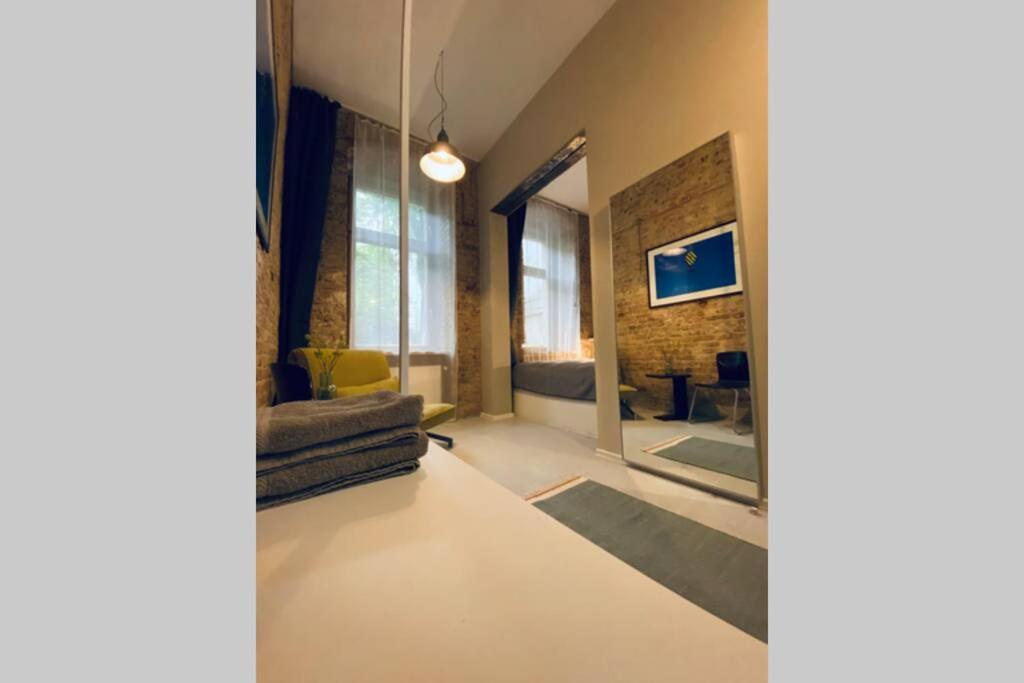 Wunderschoene Ladenwohnung In Kreuzberg Берлин Екстериор снимка
